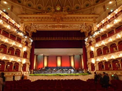 teatro petruzzelli foto